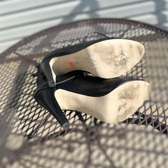 Browns Open Toe Booties - Picture 6 of 10